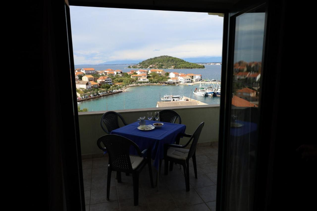 Booking Franov Residence On Island Ugljan With The Pool, Bbq And Beautiful Sea-View! Кали Экстерьер фото