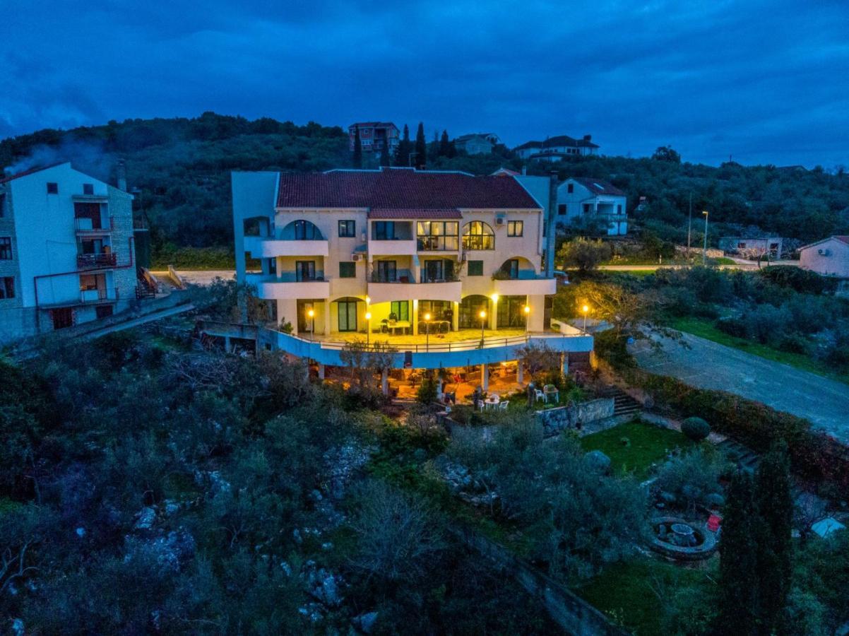 Booking Franov Residence On Island Ugljan With The Pool, Bbq And Beautiful Sea-View! Кали Экстерьер фото